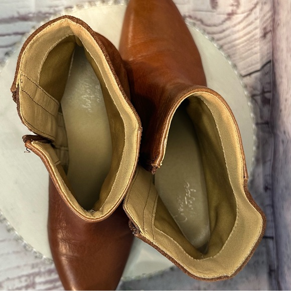 Crown Vintage Tan Caramel Cognac Leather Ankle Booties Size 7.5 - Picture 12 of 15